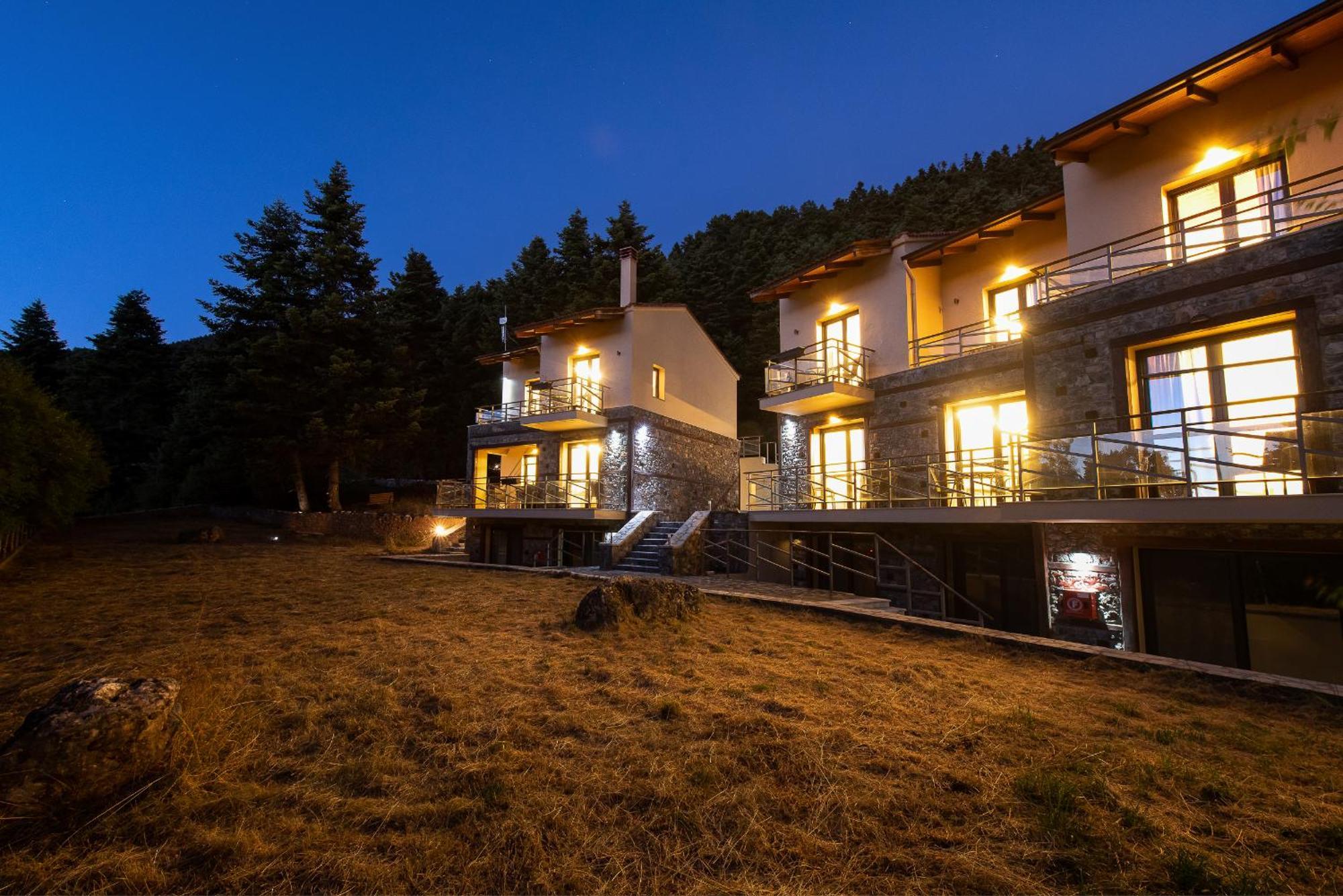 Natura Hotel ויטינה מראה חיצוני תמונה