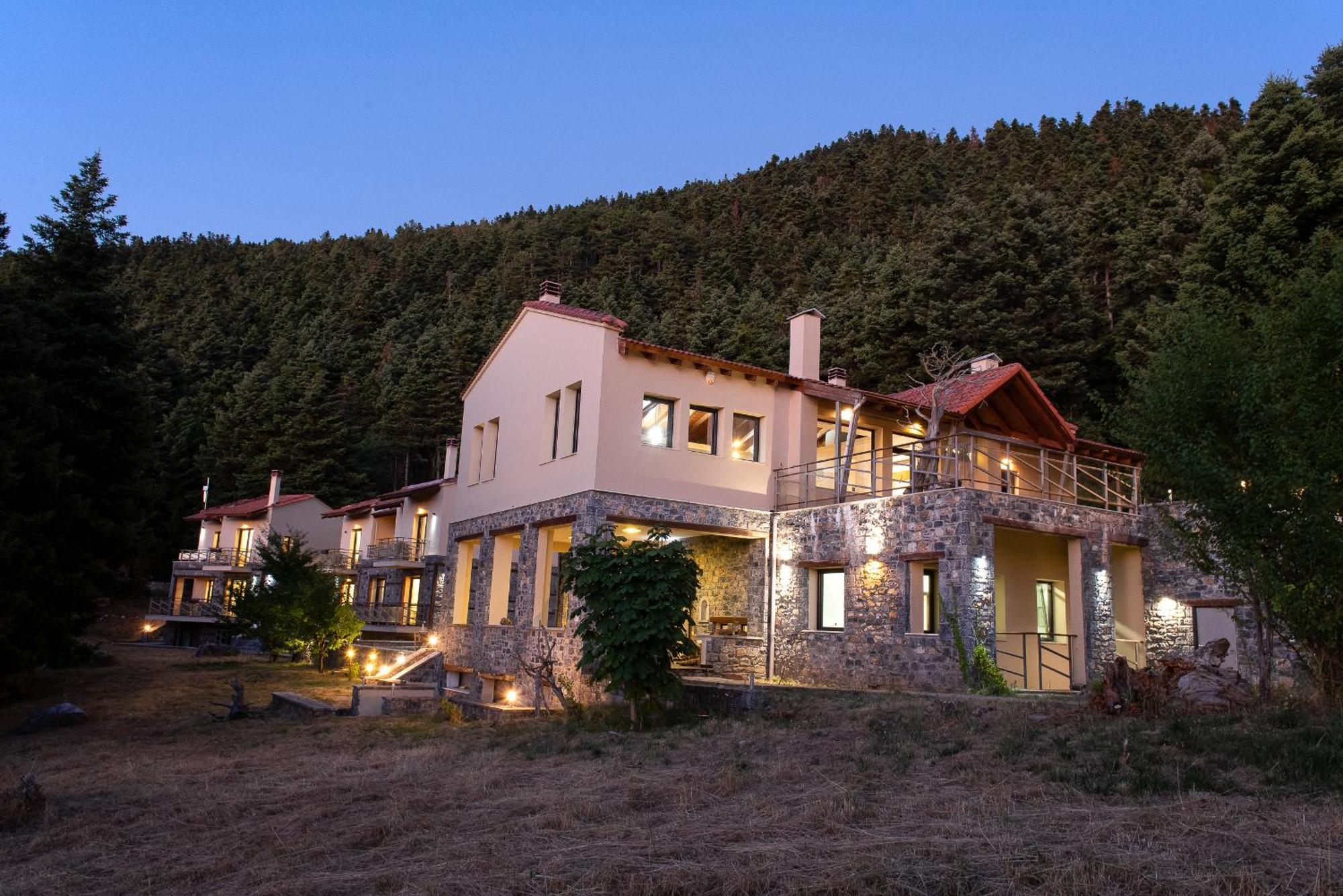 Natura Hotel ויטינה מראה חיצוני תמונה